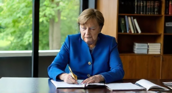 Politische Verantwortung und Regulierung (8/10)