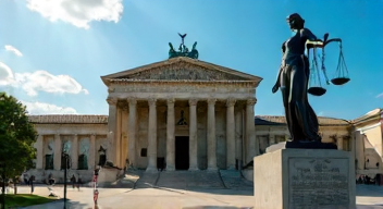 Kulturelle Bedeutung des Bundesgerichtshofs (3/10)